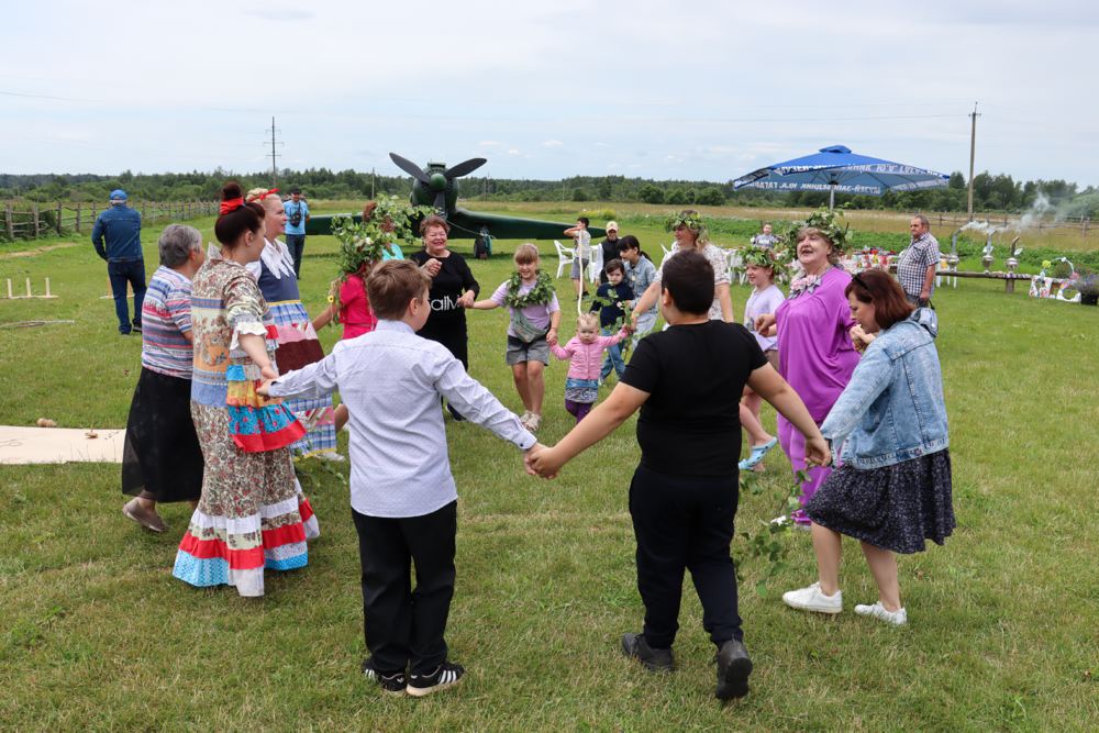 Семейное чаепитие в Клушино Семейное чаепитие в Клушино