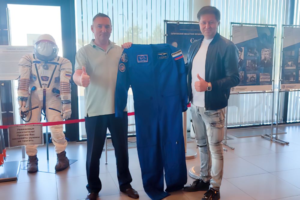 Звезда Гагарина photo_5348286087107310759_y-gigapixel-standard-width-1000px (1).jpg