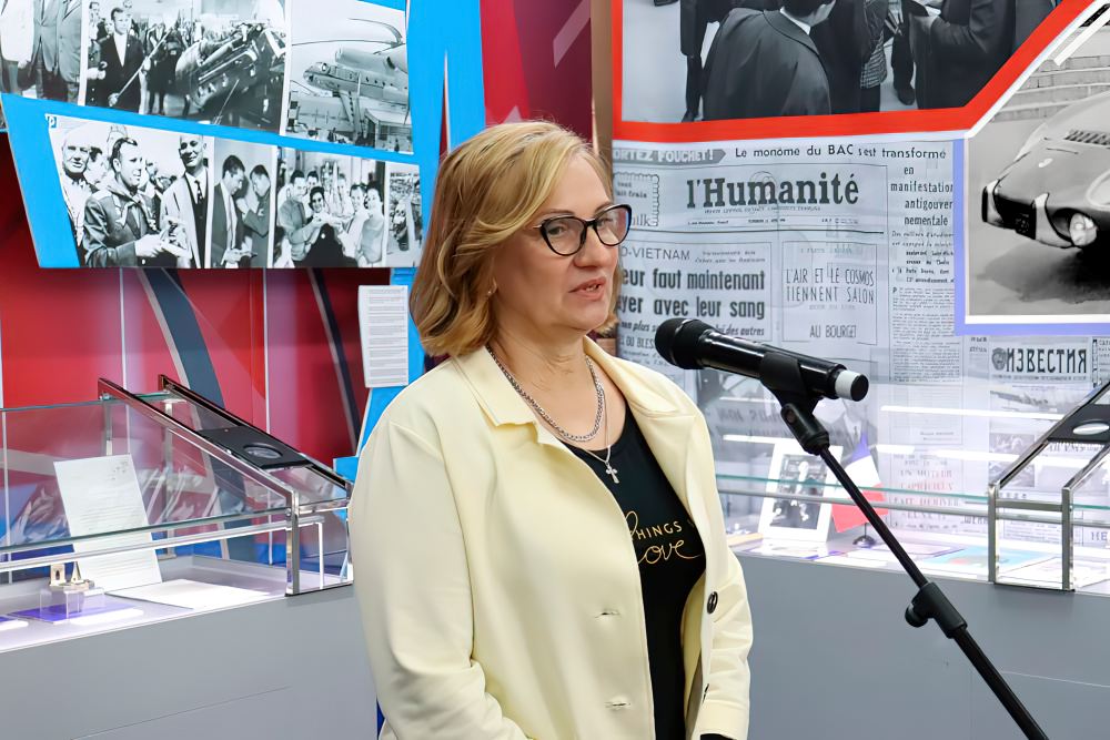 Спорткар для космонавта. Франция Спорткар для космонавта. Франция