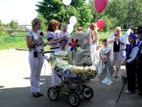 Коляска Летающая тарелка Коляска Летающая тарелка