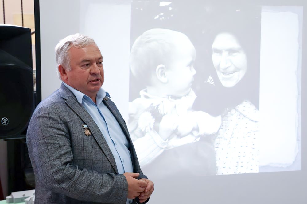 Женщине - Матери. Дань уважения и памяти Женщине - Матери. Дань уважения и памяти